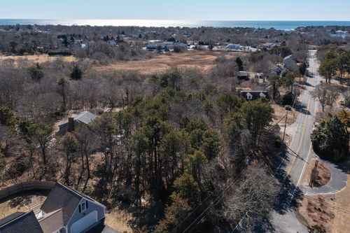37 Doane Road, Harwich Port, MA, 02646 | Card Image