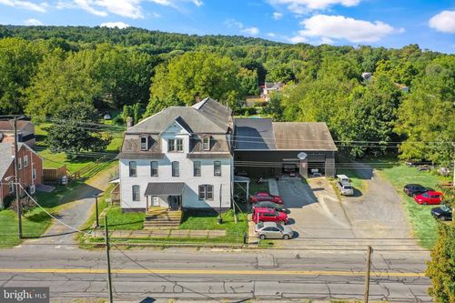 312 Chestnut Street, MERTZTOWN, PA, 19539 | Card Image