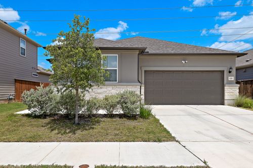 129 Adeline Rd, Hutto, TX, 78634-2453 | Card Image