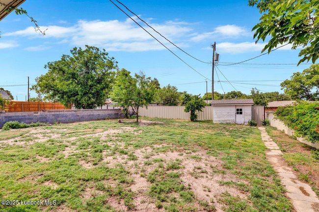 613 W Avenue F, House other with 2 bedrooms, 1 bathrooms and null parking in Muleshoe TX | Image 24