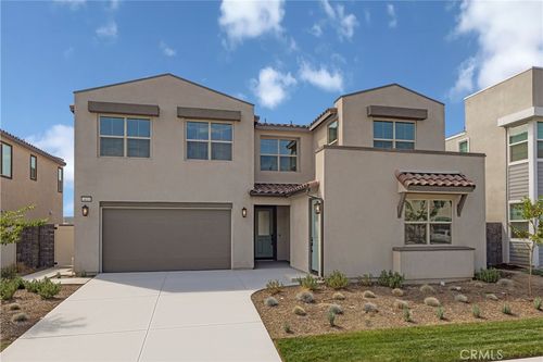 4810 Swallowtail Ln, Fontana, CA, 92336-6216 | Card Image