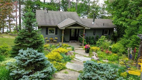 754 Renwick Rd, Apsley, ON, K0L1A0 | Card Image