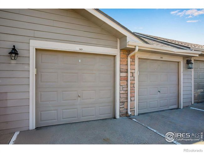 Detached 1 car garage | Image 35