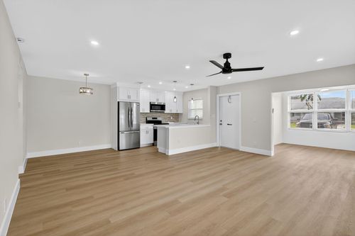 apt-a-955 Circle Dr, Delray Beach, FL, 33445-3020 | Card Image