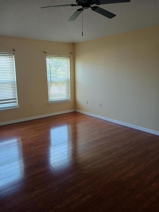 124 Sw Sea Lion Rd, House other with 3 bedrooms, 1 bathrooms and null parking in Port St. Lucie FL | Image 10