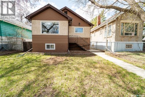 1358 King St, Regina, SK, S4T4G2 | Card Image