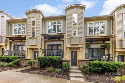928 Garden District Dr, Charlotte, NC, 28202-2997 | Card Image