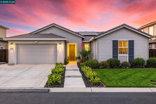 9521 Pescadero Cir, Discovery Bay, CA, 94505-2693 | Card Image