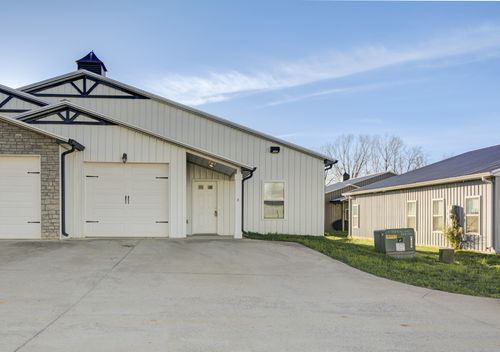 b-195 Bainbridge Dr, Clarksville, TN, 37043-1693 | Card Image