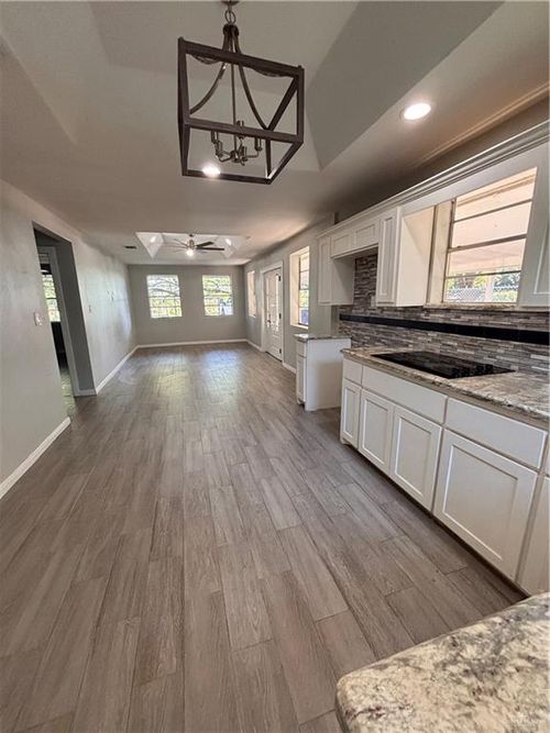 1012 S Inspiration Rd, Mission, TX, 78572 | Card Image