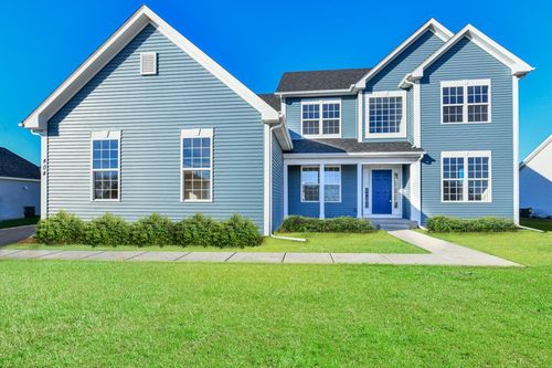 lt120-georgian-400 Manchester Drive, Williams Bay, WI, 53191 | Card Image