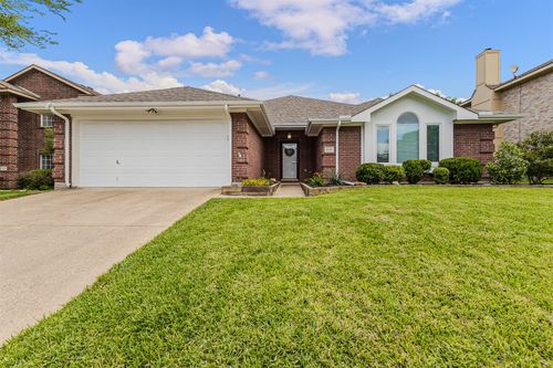 838 Oak Hollow Ln, Rockwall, TX, 75087-3178 | Card Image