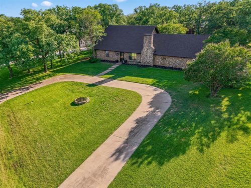180 N Woodland Trl, Double Oak, TX, 75077-8282 | Card Image