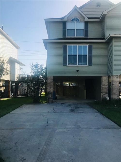 36 Brandon Hall Dr, Destrehan, LA, 70047-3204 | Card Image
