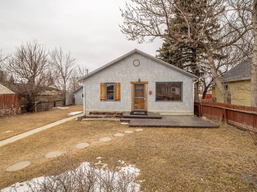 256 Crescent Ave, Picture Butte, AB, T0K1V0 | Card Image