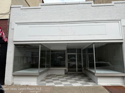 292 Wall St, Kingston, NY, 12401-3818 | Card Image