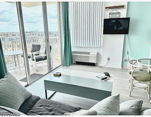 1107-7330 Estero Blvd, FORT MYERS BEACH, FL, 33931-5722 | Card Image