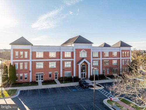 ste-110-19441 Golf Vista Plz, Leesburg, VA, 20176-8270 | Card Image