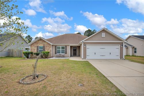 672 Hogart St, Raeford, NC, 28376-7567 | Card Image