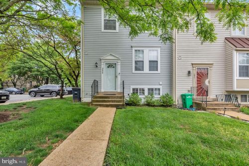 6029 Surrey Square Ln, DISTRICT HEIGHTS, MD, 20747-2957 | Card Image