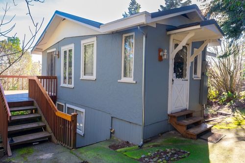 24310 47th Ave Sw, Vashon, WA, 98070-8112 | Card Image