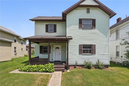 717 Cunningham Ave, New Castle, PA, 16101-4581 | Card Image