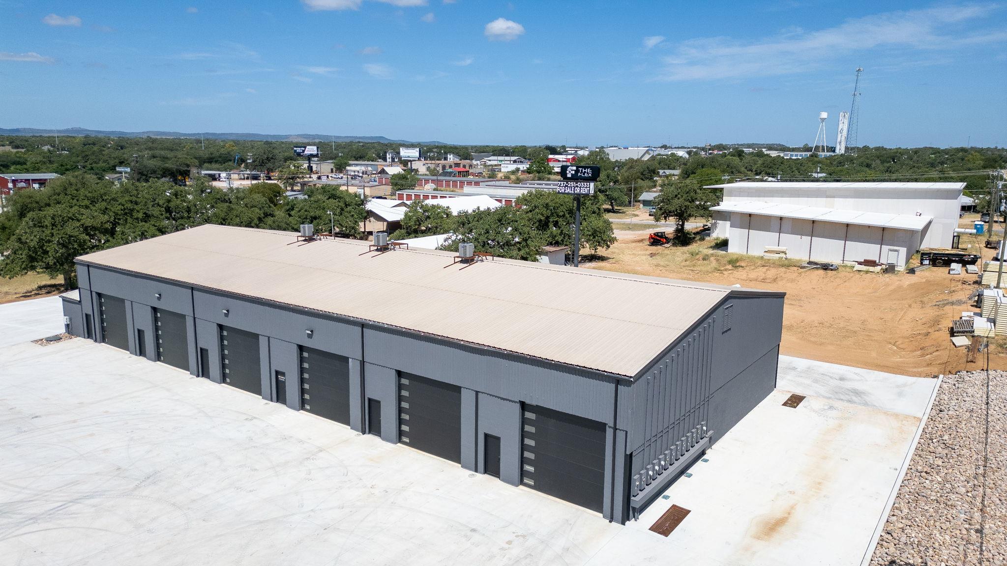Commercial Sale in Kingsland 2