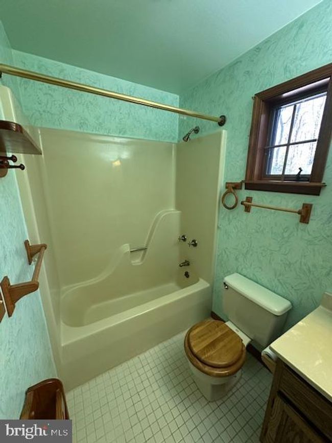 73 Driftwood Dr, House other with 3 bedrooms, 3 bathrooms and null parking in Albrightsville PA | Image 20
