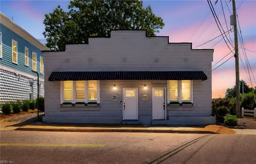 31 Cross St, Urbanna, VA, 23175-2039 | Card Image