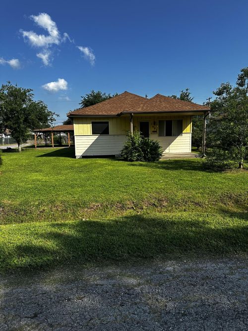 1901 14th St, Port Arthur, TX, 77640-4485 | Card Image