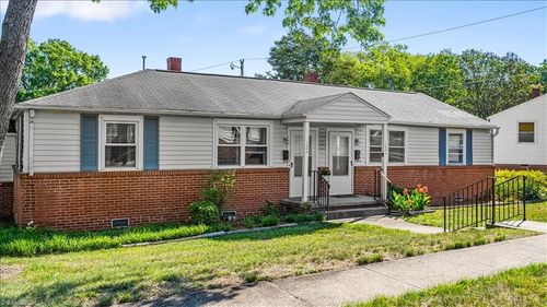 1804 Villa Dr, Greensboro, NC, 27403-1257 | Card Image
