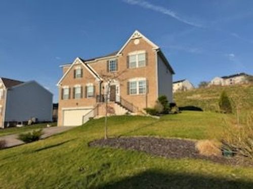 104 Chesapeake Dr, Pittsburgh, PA, 15236-3467 | Card Image