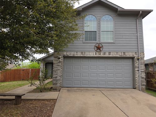 1116 Dixon Ln, Denton, TX, 76207-8142 | Card Image