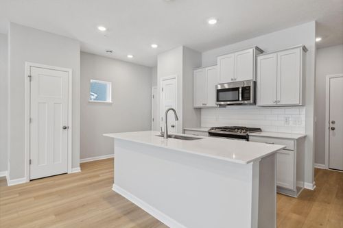 366 Toronto St, Saint Paul, MN, 55102 | Card Image
