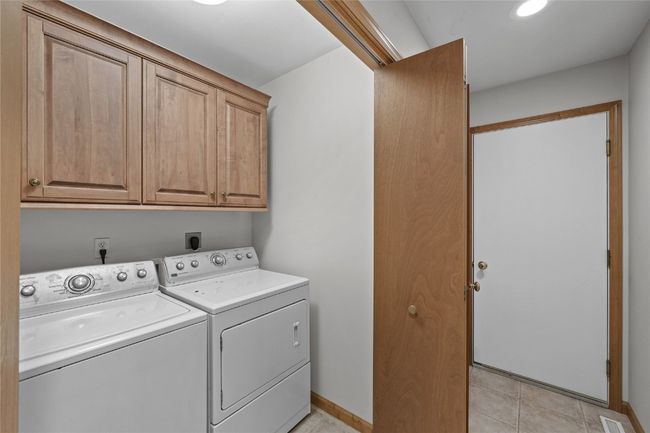 A - 664 J Ave Ne, Condo with 3 bedrooms, 3 bathrooms and null parking in Cedar Rapids IA | Image 18