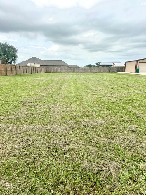 2933 Kiwi Ave, Gray, LA, 70359-4835 | Card Image
