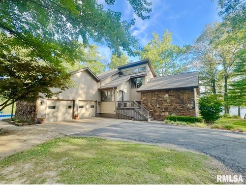10884 Sunny Side Ln, Benton, IL, 62812-4602 | Card Image