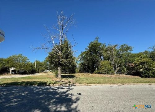 1310 S 23rd St, Temple, TX, 76504-7203 | Card Image