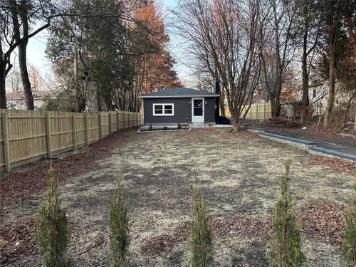 103 Sunrise Trl, Wallkill, NY, 12589-2544 | Card Image