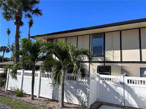 4-4289 Island Cir, FORT MYERS, FL, 33919-4430 | Card Image