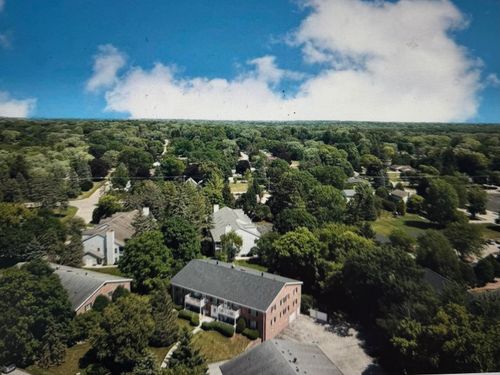 139 Heidel Rd, Thiensville, WI, 53092-1235 | Card Image