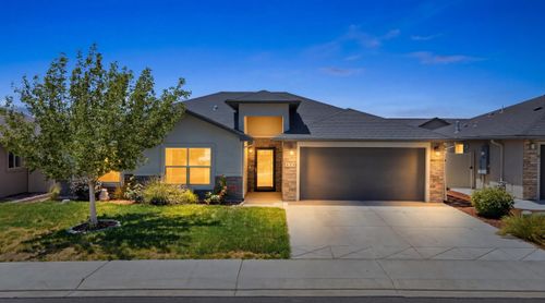 453 Florence Rd, Grand Junction, CO, 81504-8718 | Card Image