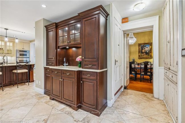 30 South St W, House other with 6 bedrooms, 4 bathrooms and 7 parking in Dundas ON | Image 15