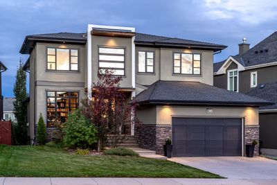 130 Aspen Summit Dr Sw, House detached with 5 bedrooms, 3 bathrooms and 4 parking in Calgary AB | Image 1