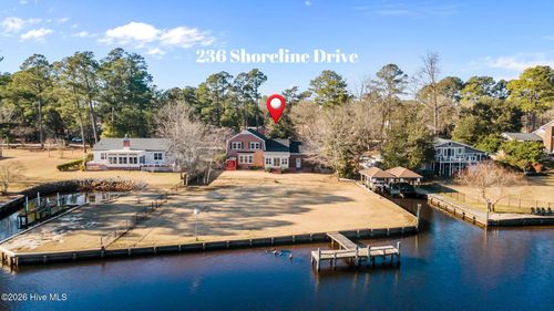 236 Shoreline Dr, New Bern, NC, 28562-9521 | Card Image