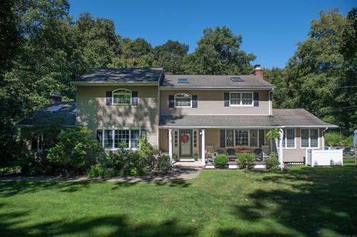 172 Mimosa Cir, Ridgefield, CT, 06877-2507 | Card Image