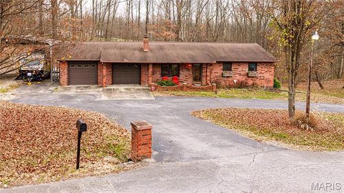 651 Rolling Hills Dr, Cape Girardeau, MO, 63701-8796 | Card Image