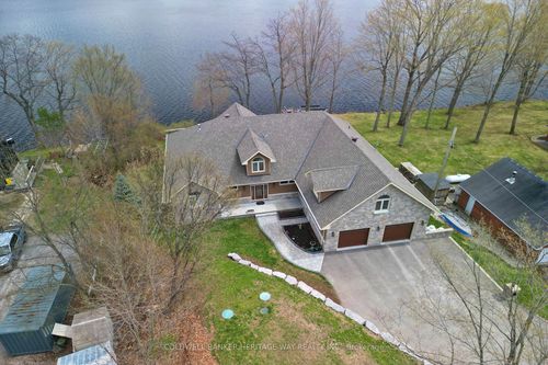 102 Heron Lane, Carleton Place, ON, K7C4L3 | Card Image
