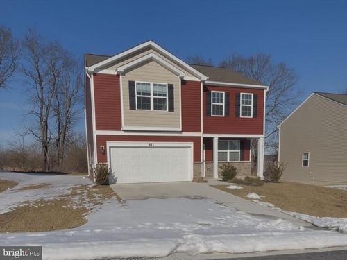 411 Gatehouse Pl, CHARLES TOWN, WV, 25414-5787 | Card Image