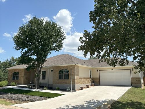 139 W Maple Dr, Granite Shoals, TX, 78654-2824 | Card Image